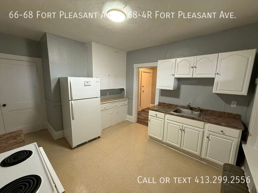 6668 Fort Pleasant Ave - Photo 4 of 12