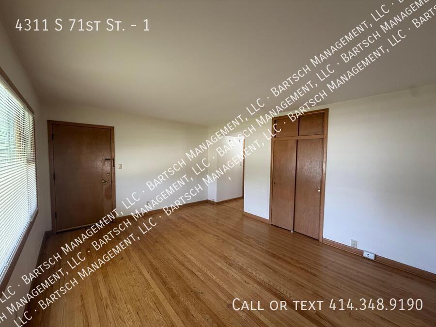 4311 S 71st St #1 - Photo 3 of 10