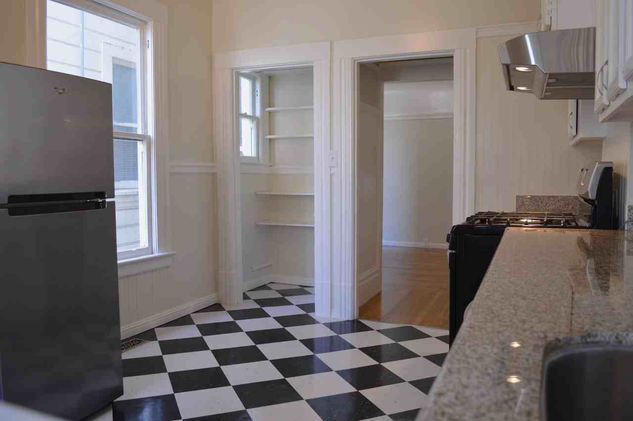 39A Pearl St - Photo 2 of 9