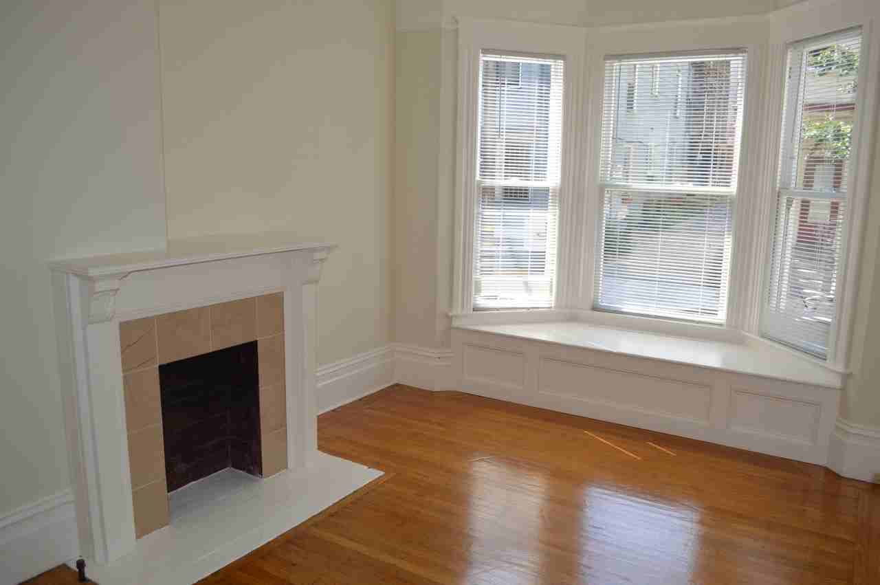 39A Pearl St - Photo 4 of 9