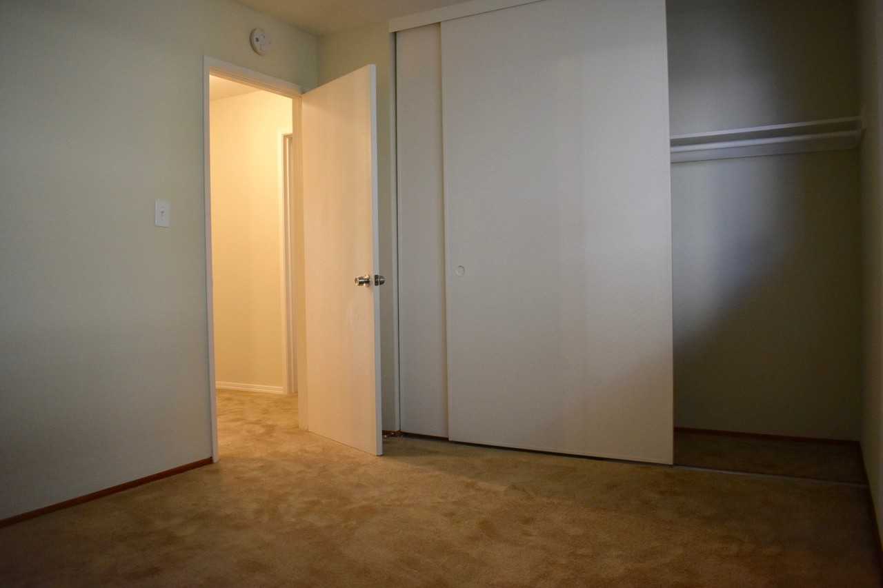 2232 San Jose Ave #B - Photo 4 of 9