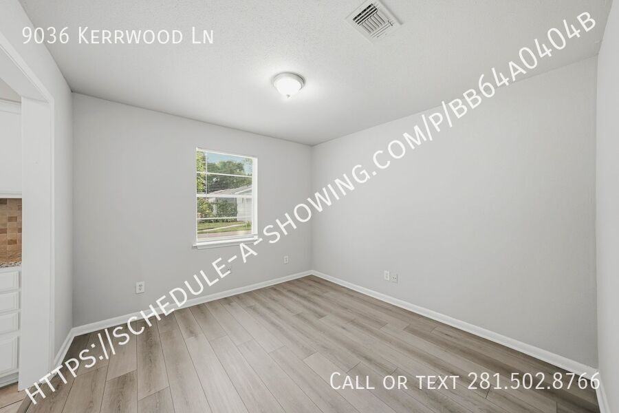 9036 Kerrwood Ln - Photo 3 of 12