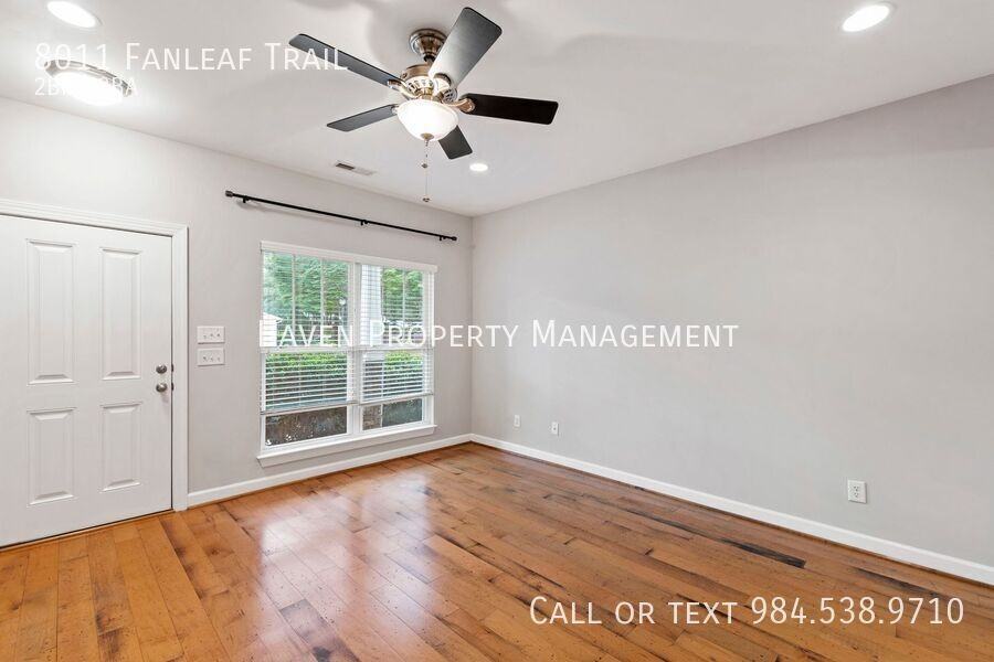 8011 Fanleaf Trl - Photo 6 of 35