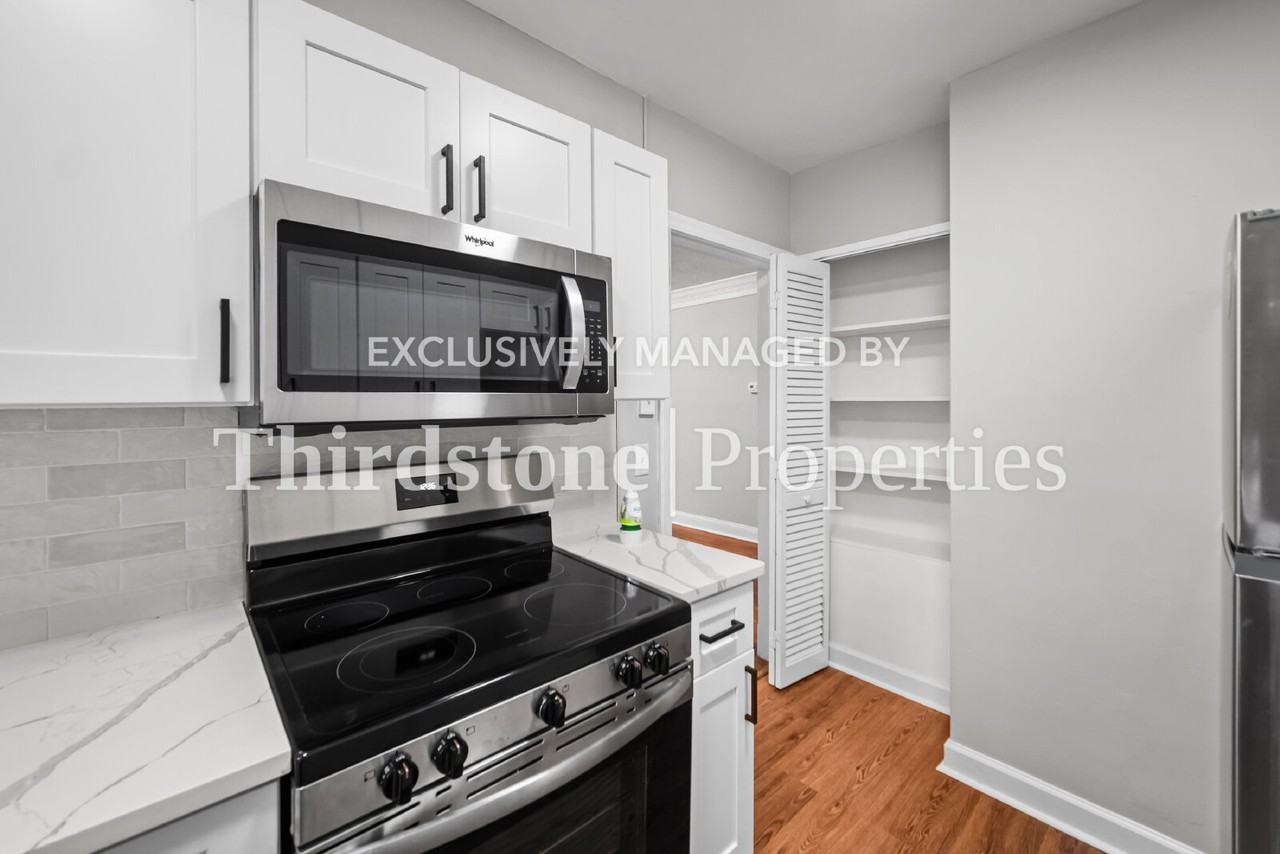 1216 Glen Laura Rd - Photo 6 of 32