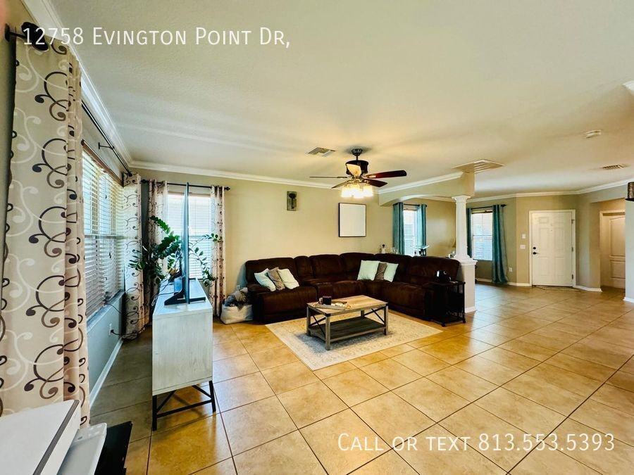12758 Evington Point Dr - Photo 5 of 31