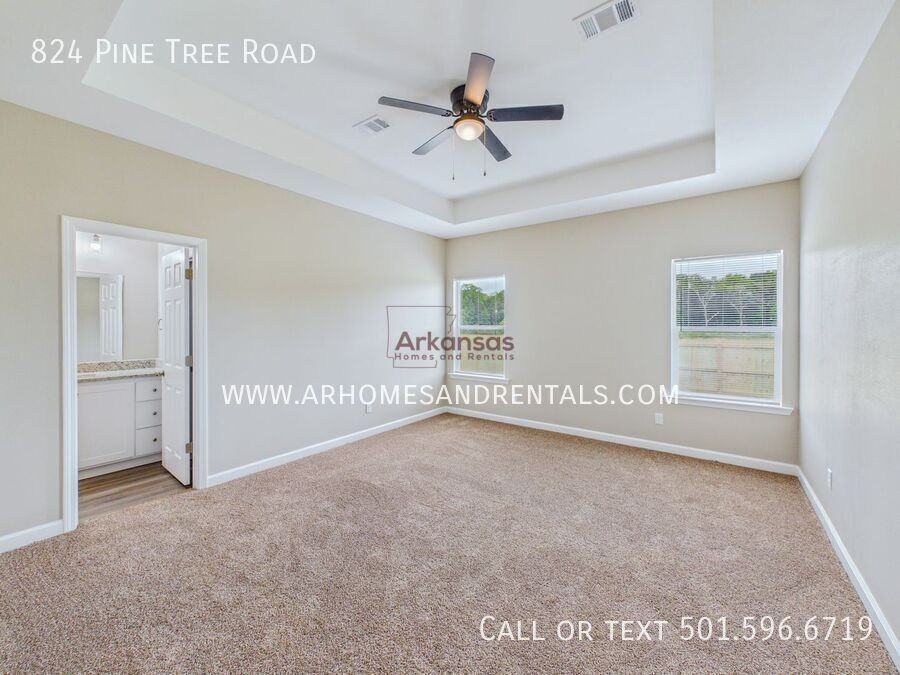 824 Pine Tree Rd - Photo 7 of 15
