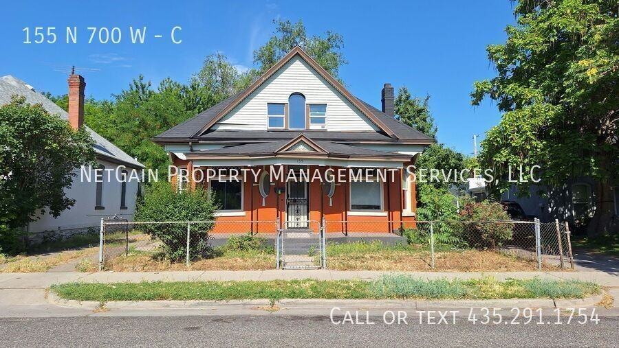 155 N 700 W #C - Photo 2 of 12