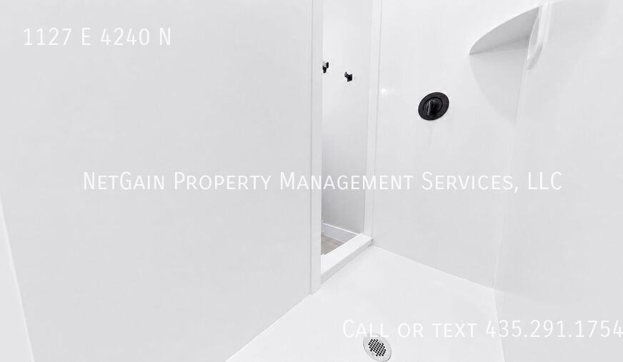 1127 E 4240 N - Photo 7 of 50