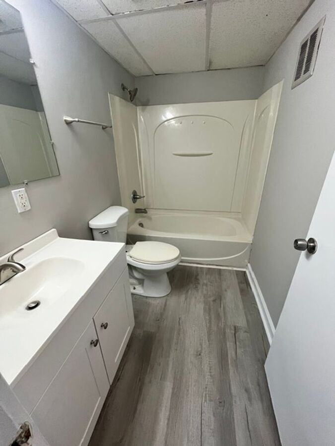 2066 Fairmont Ct #11 - Photo 6 of 10
