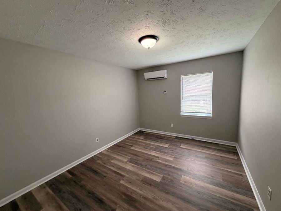 2066 Fairmont Ct #6 - Photo 5 of 10