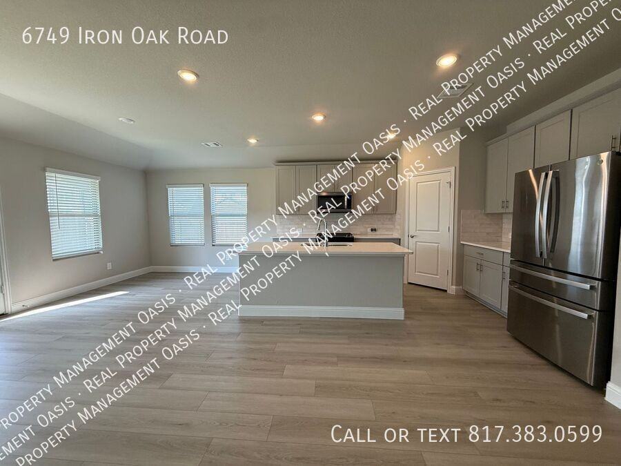 6749 Iron Oak Rd - Photo 3 of 17