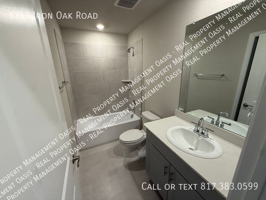 6749 Iron Oak Rd - Photo 6 of 17