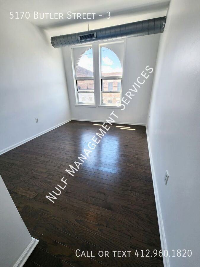 5170 Butler St #3 - Photo 2 of 9