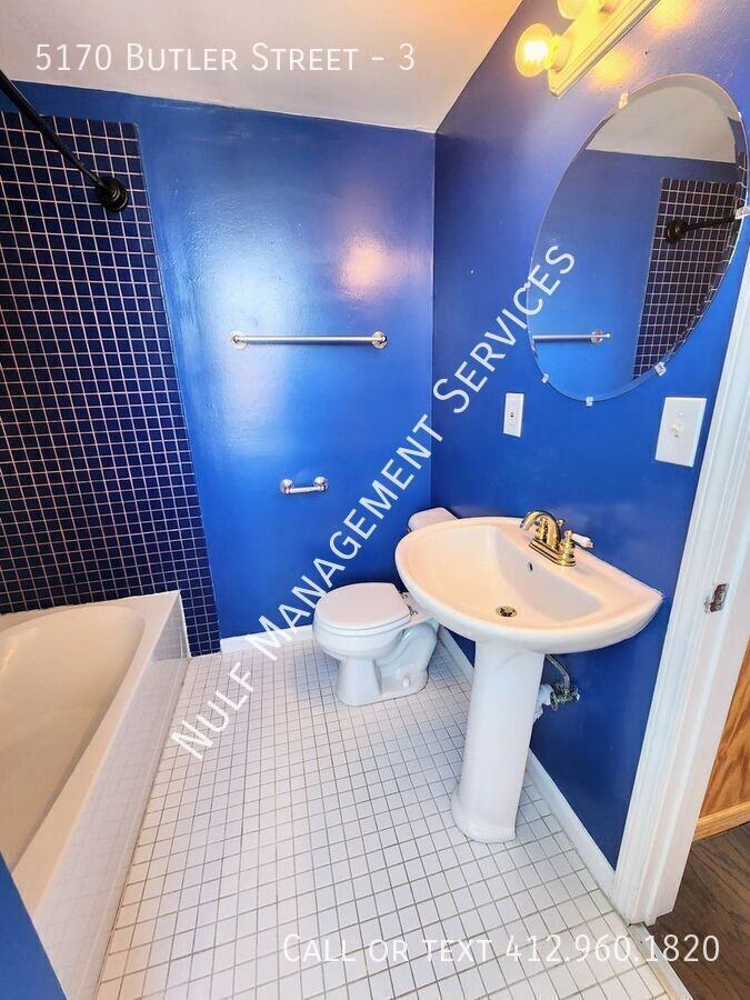 5170 Butler St #3 - Photo 7 of 9