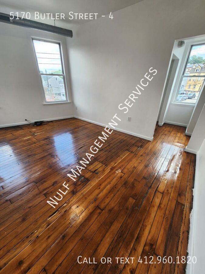 5170 Butler St #4 - Photo 7 of 8