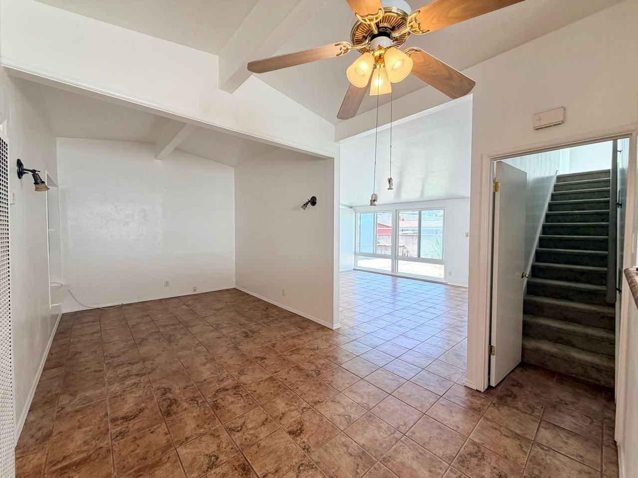 244 Rossmore Dr - Photo 6 of 10