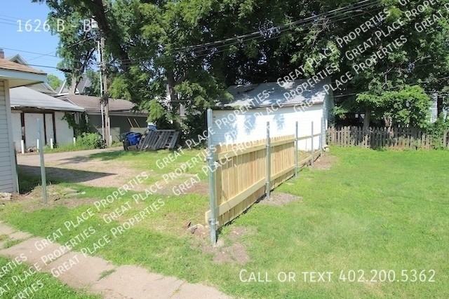 1626 B St #B - Photo 3 of 3
