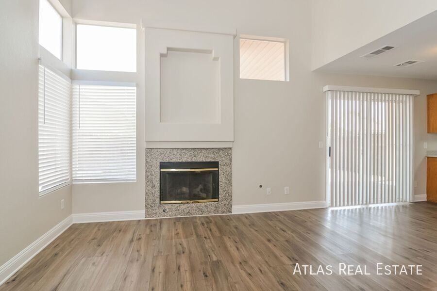 6111 Flowering Plum Ave - Photo 4 of 20