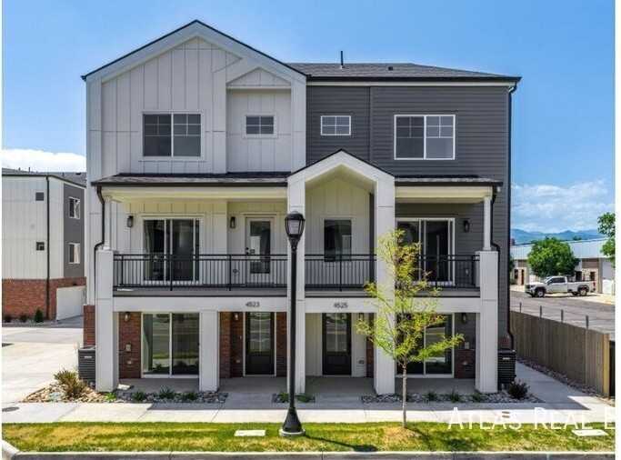 4537 Tabor St #4537 - Photo 5 of 35