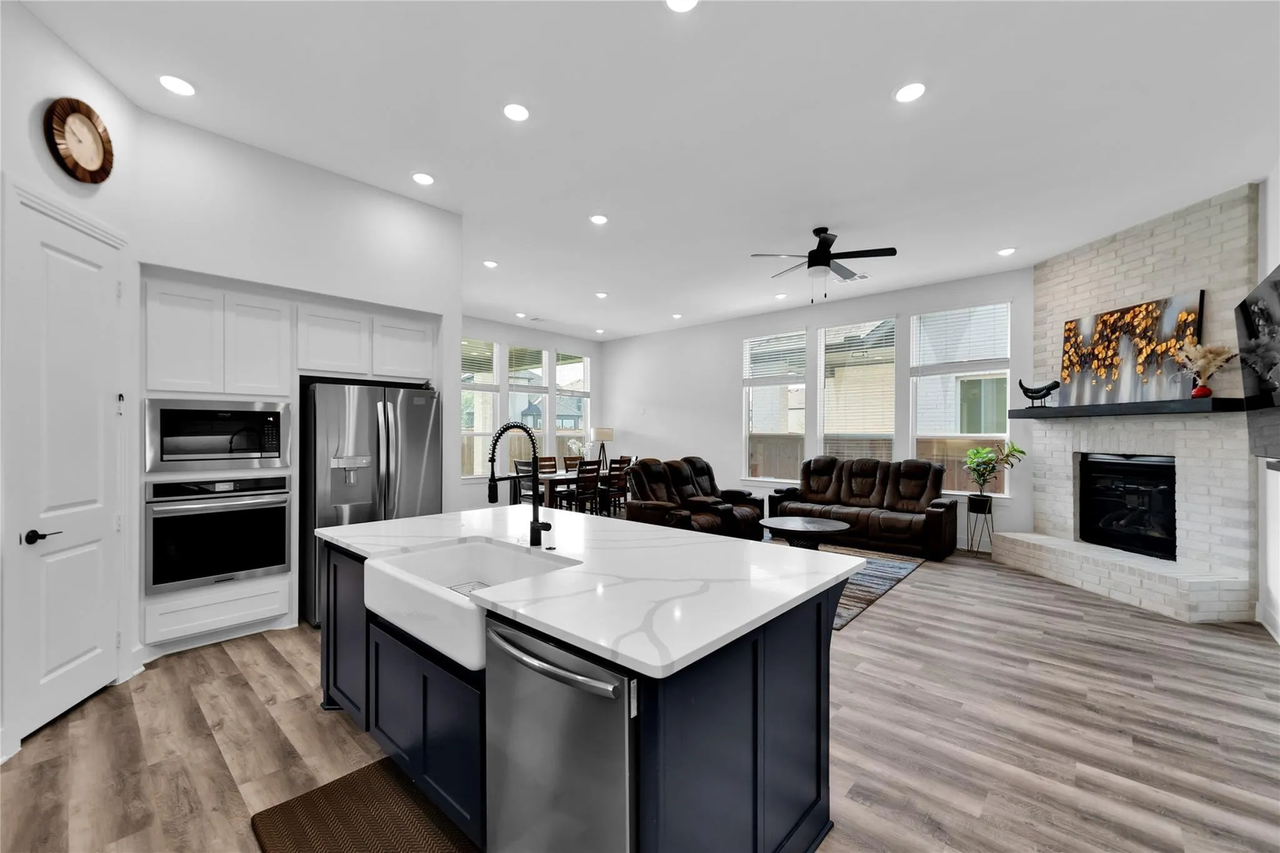 6720 Stags Run - Photo 3 of 22