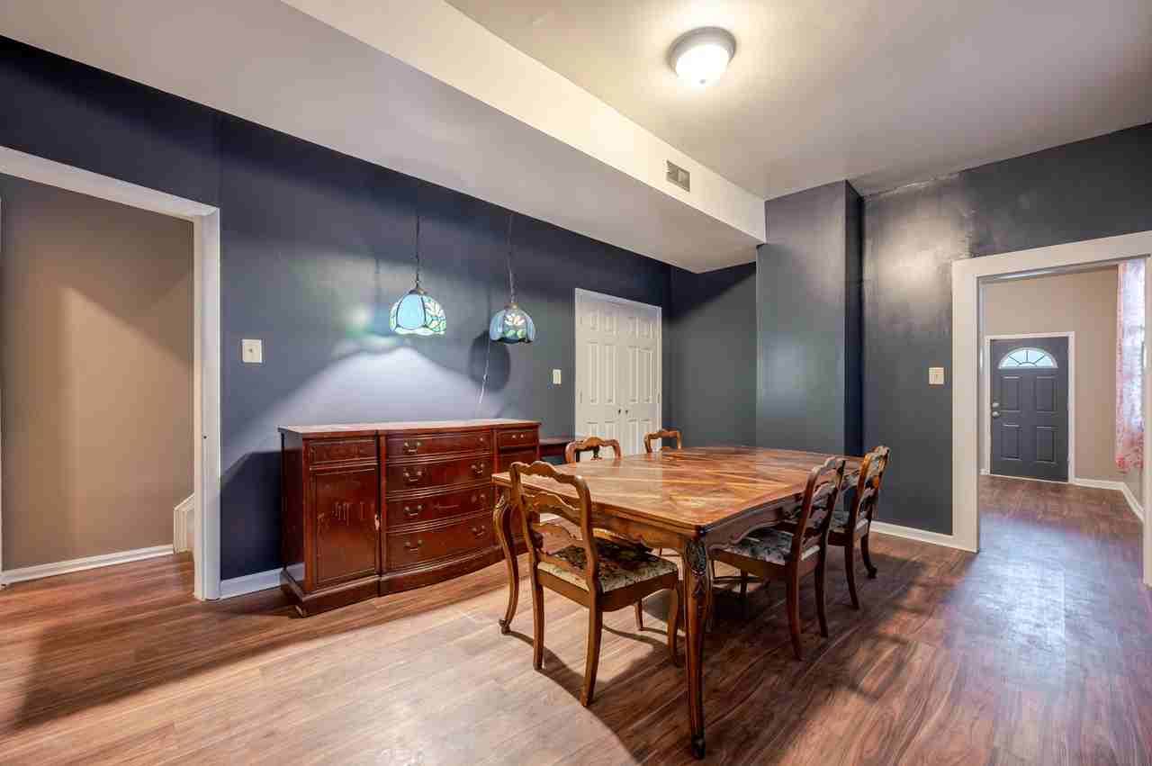 1319 U St Se - Photo 7 of 25