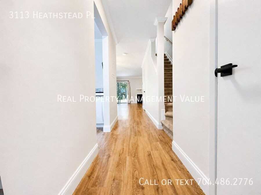 3113 Heathstead Pl - Photo 6 of 20