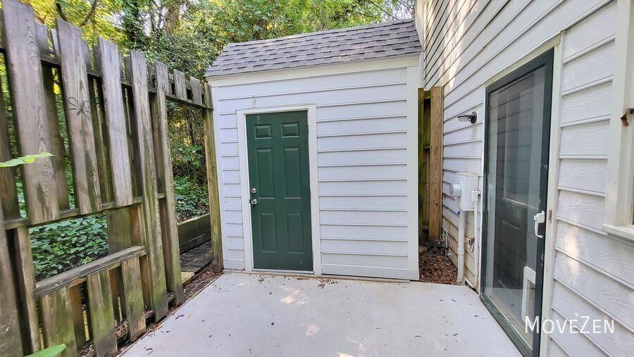 1320 Dylan Heath Ct - Photo 4 of 44