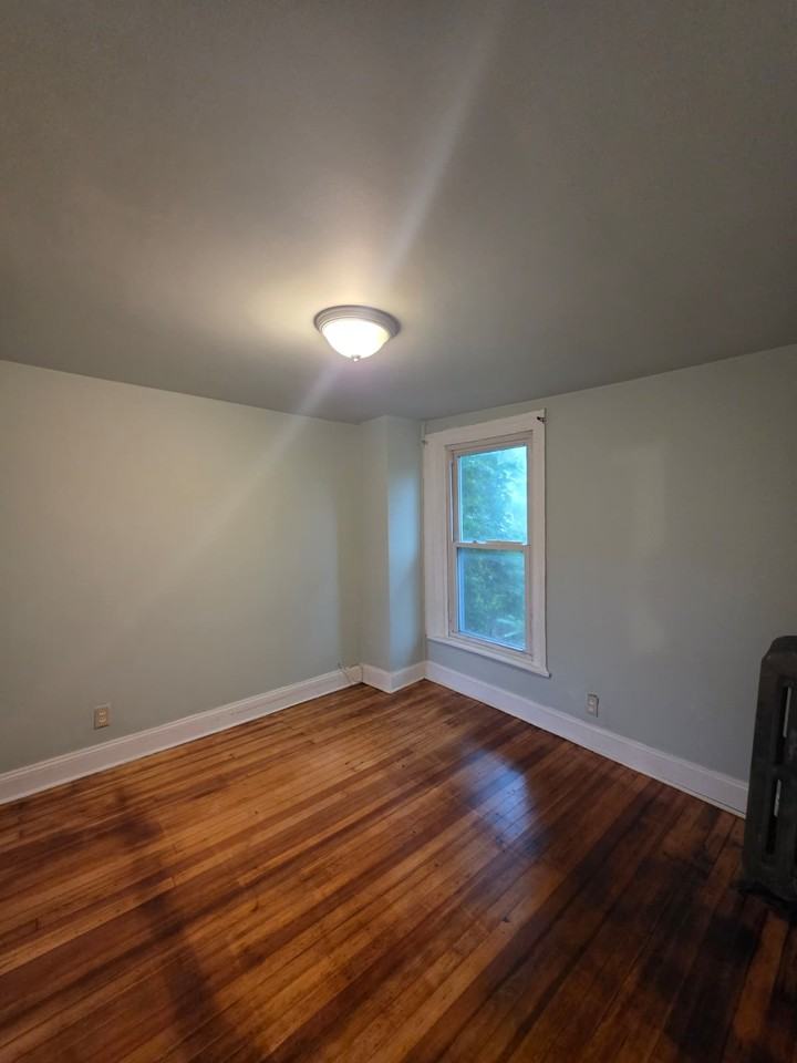 64 Hudson St #2 - Photo 6 of 10