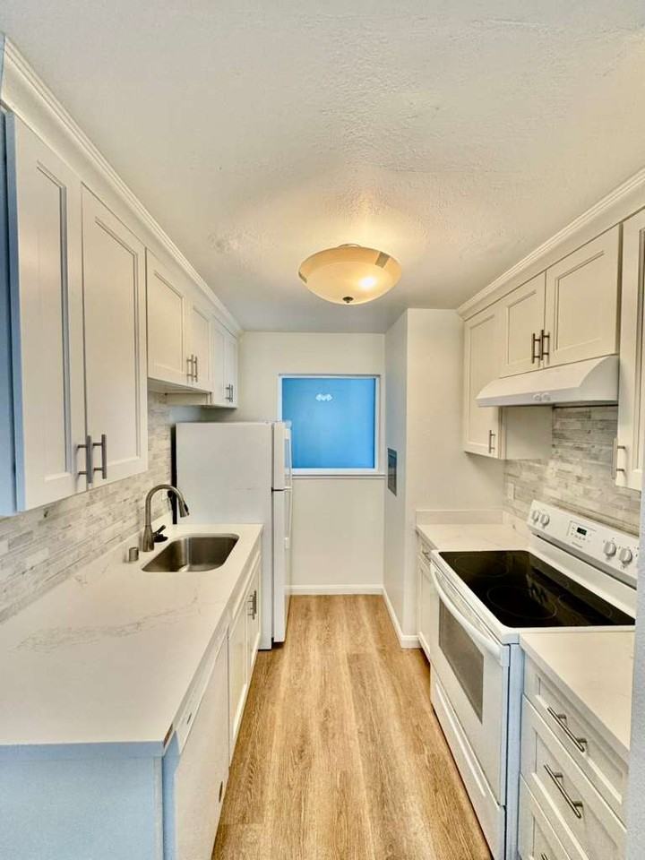 495 Ignacio Blvd #266 - Photo 2 of 13