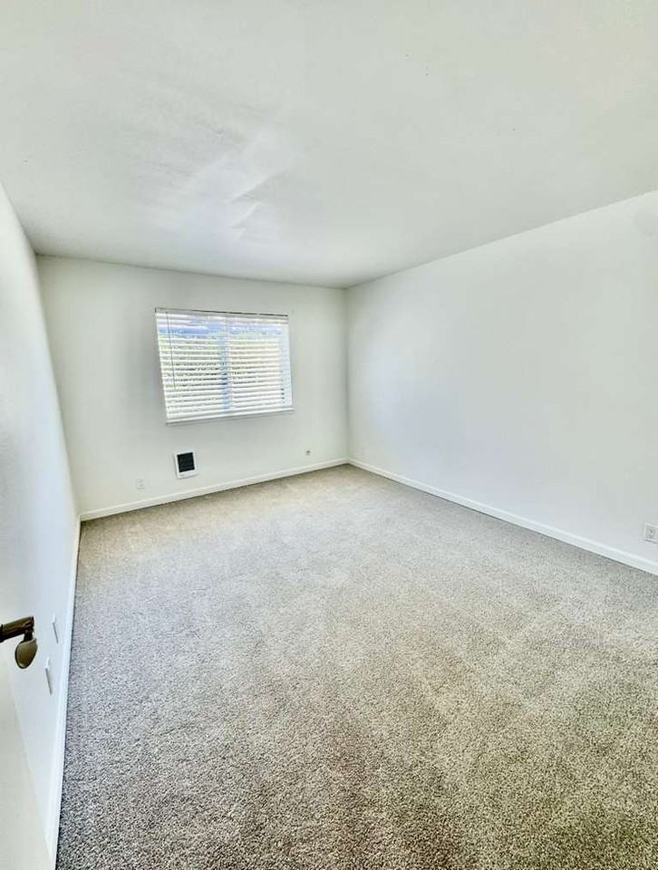 495 Ignacio Blvd #266 - Photo 6 of 13