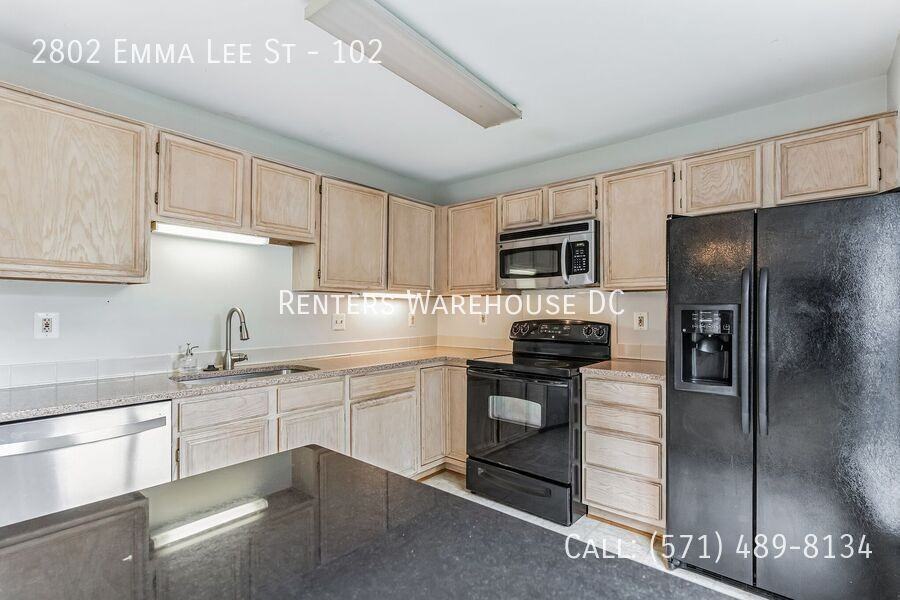 2802 Emma Lee St #102 - Photo 6 of 18