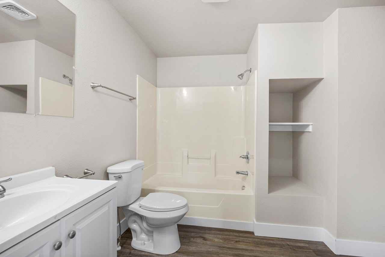 303 S 4th St - Photo 2 of 14