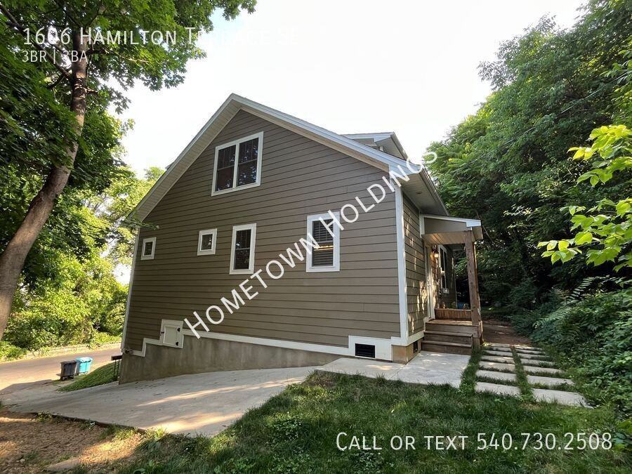 1606 Hamilton Ter Se - Photo 2 of 16