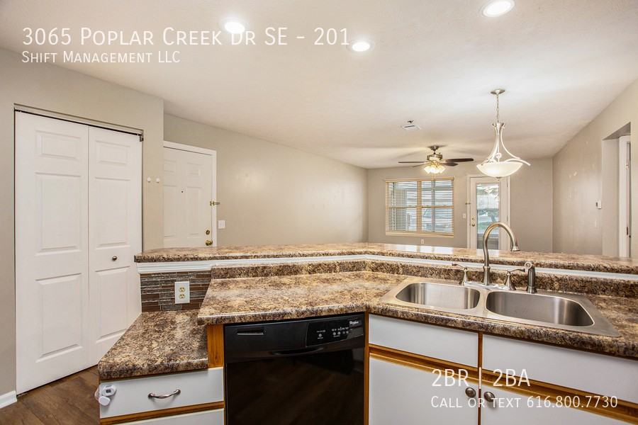 3065 Poplar Creek Dr Se #201 - Photo 7 of 16