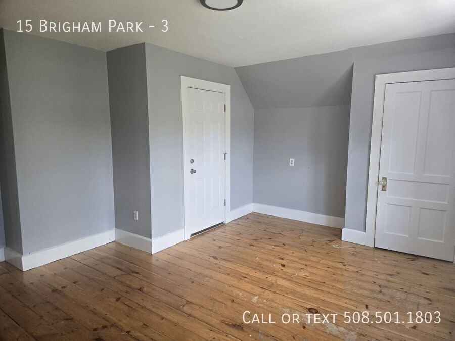 15 Brigham Park #3 - Photo 5 of 11