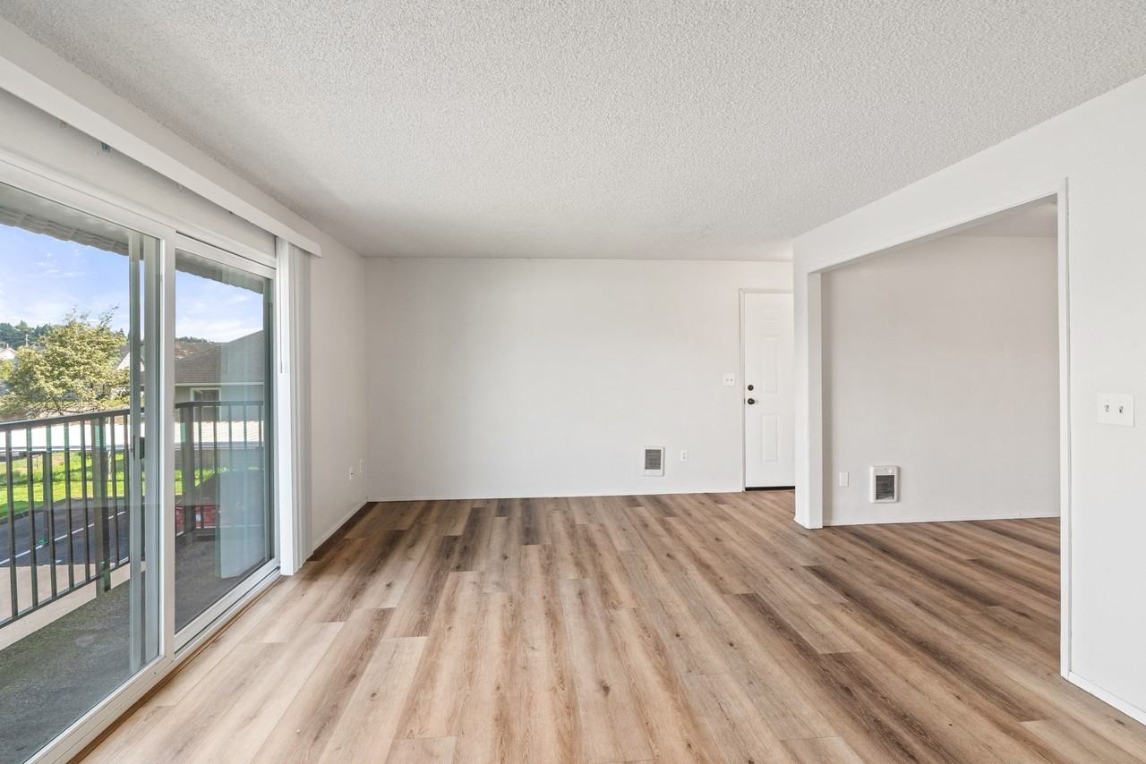 1111 West Market Street - Photo 4 of 20