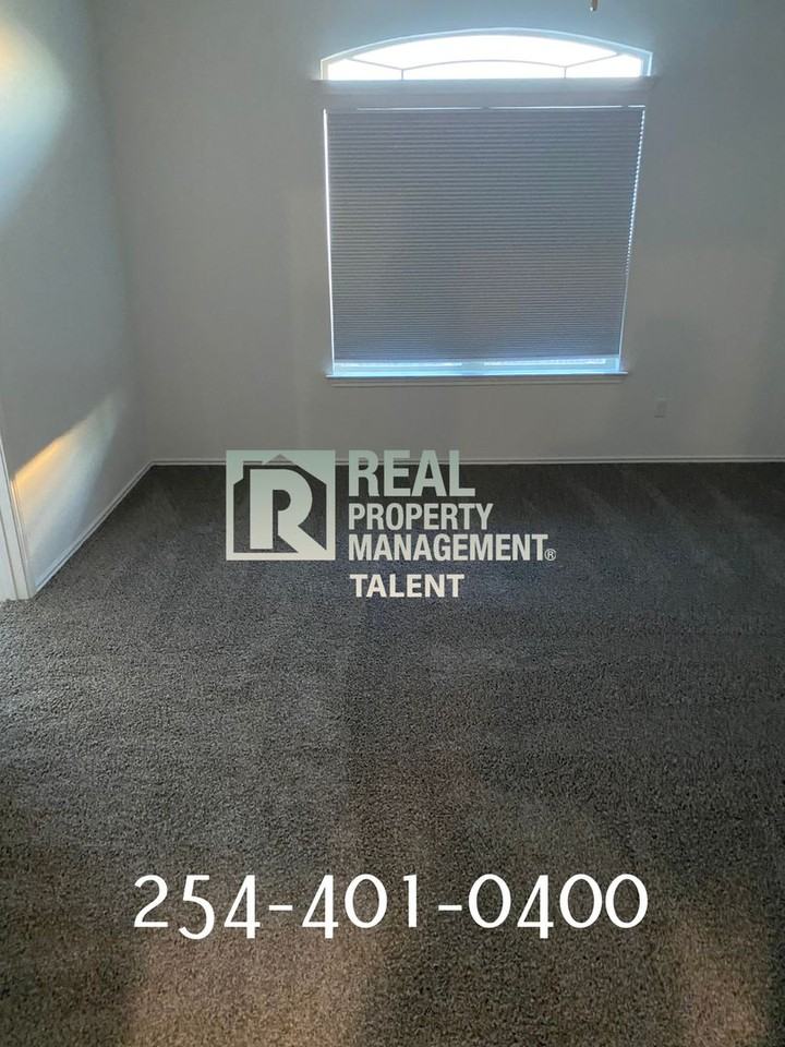 8719 Open Prairie Dr - Photo 4 of 13