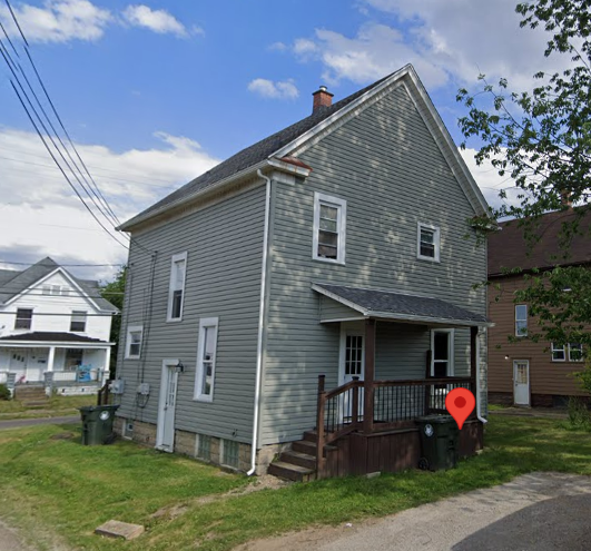 203 Maryland Avenue SW - Photo 7 of 8