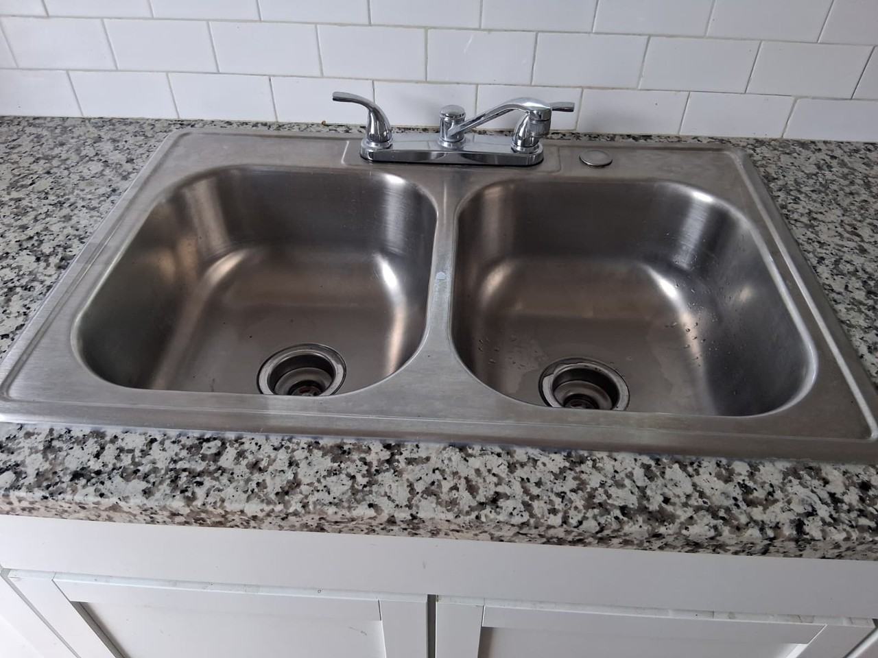 3809 Wipprecht Street - Photo 3 of 10