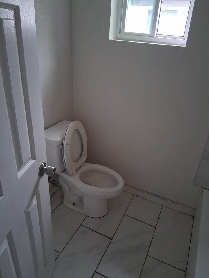 3809 Wipprecht Street - Photo 7 of 10
