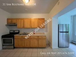 featured image of 31 Van Nostrand Ave #1M