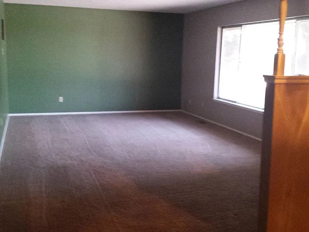 11586 S Smith Ave - Photo 3 of 18