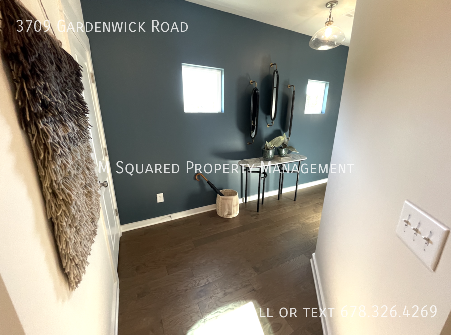3709 Gardenwick Rd - Photo 4 of 26