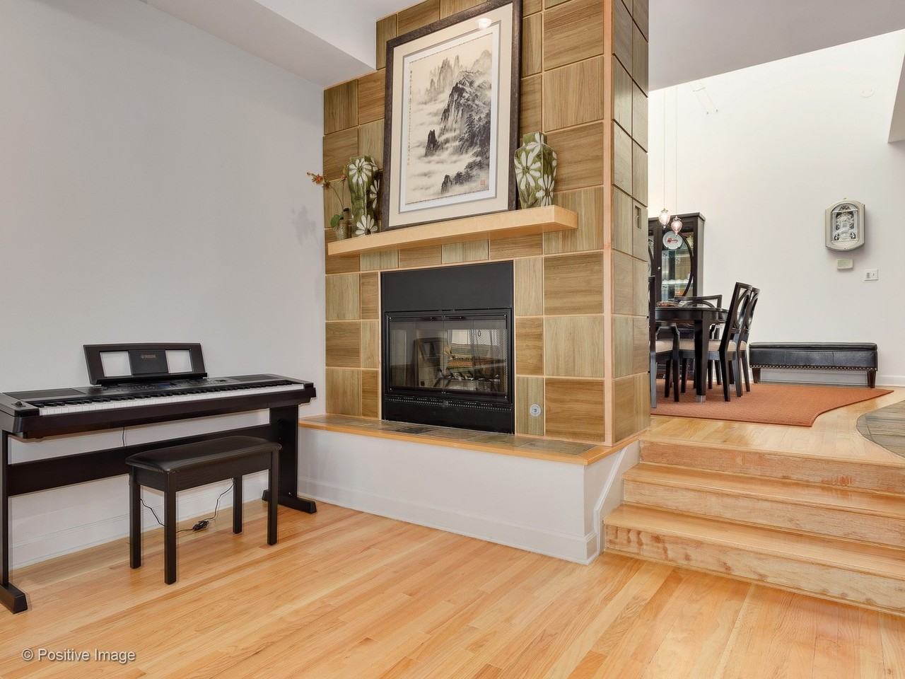 1213 W Roscoe St - Photo 5 of 28