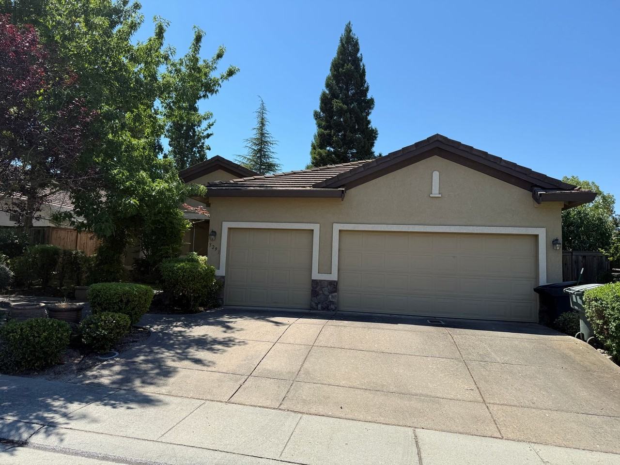3297 Rock Creek Way - Photo 2 of 27