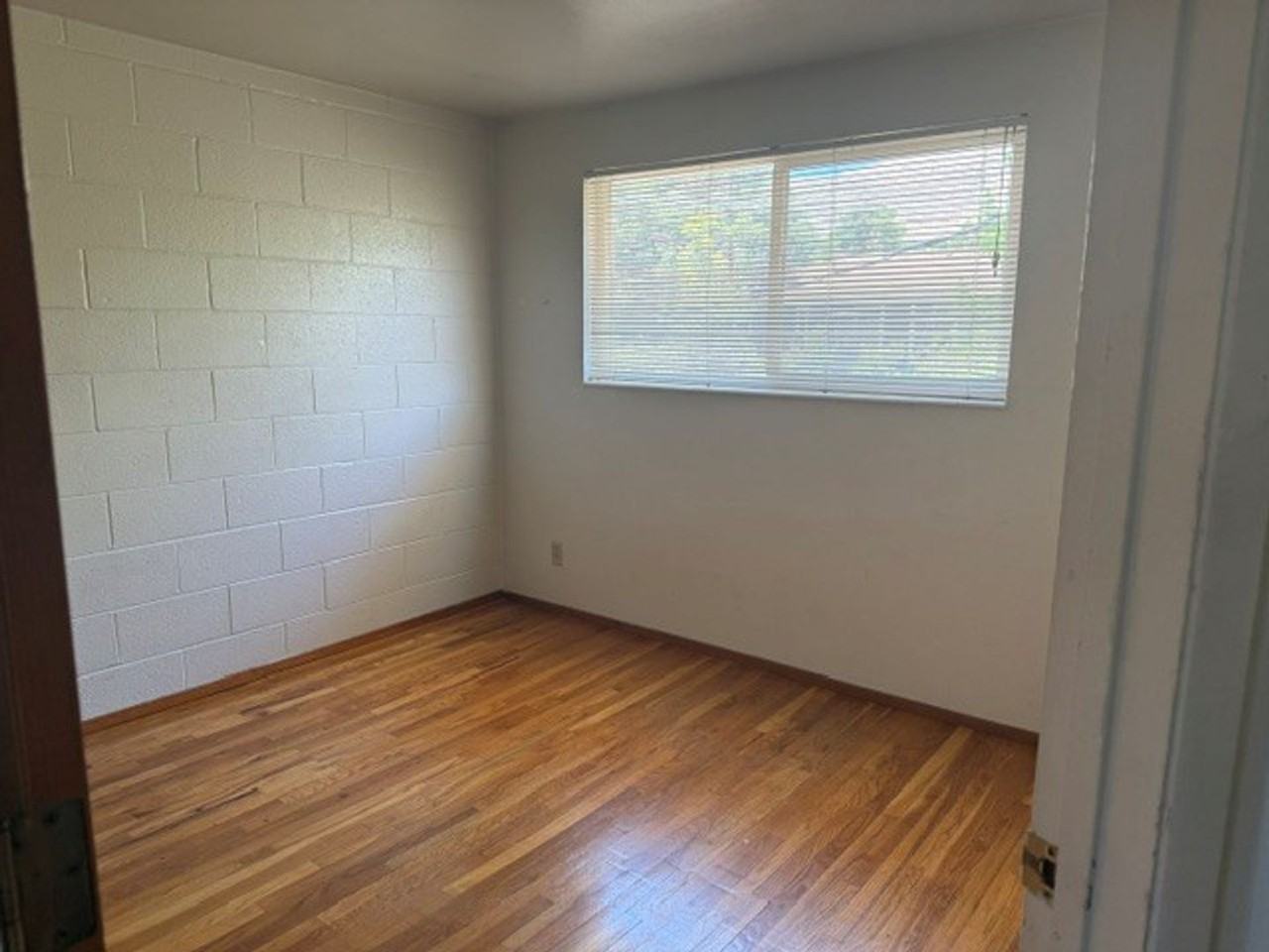 1271 S Nevada St - Photo 4 of 19
