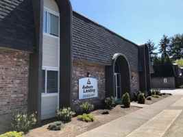 featured image of 904 22nd St Ne