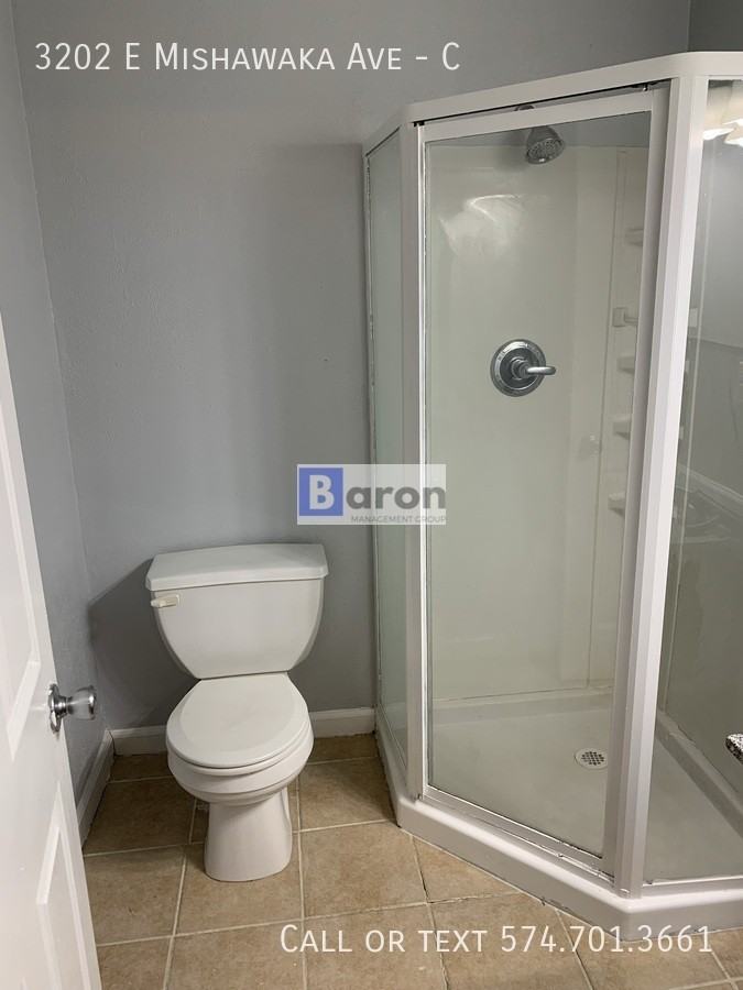 3202 Mishawaka Ave #C - Photo 2 of 5