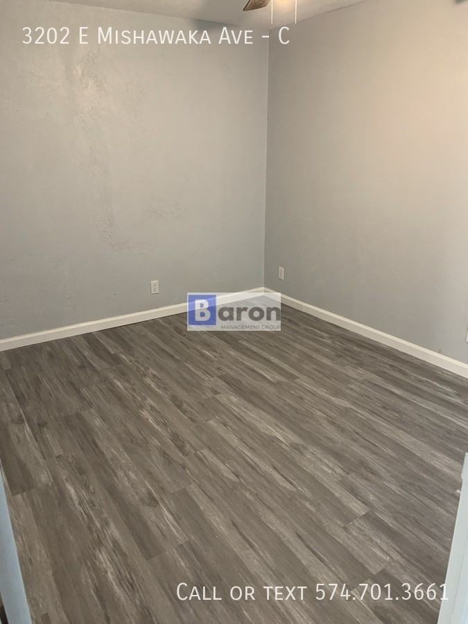 3202 Mishawaka Ave #C - Photo 3 of 5