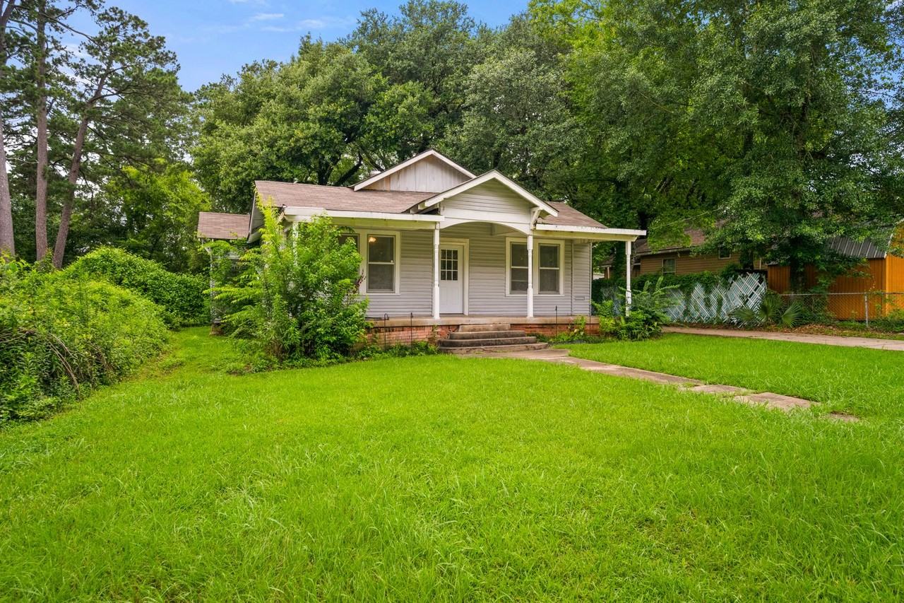 109 Claiborne St - Photo 3 of 19